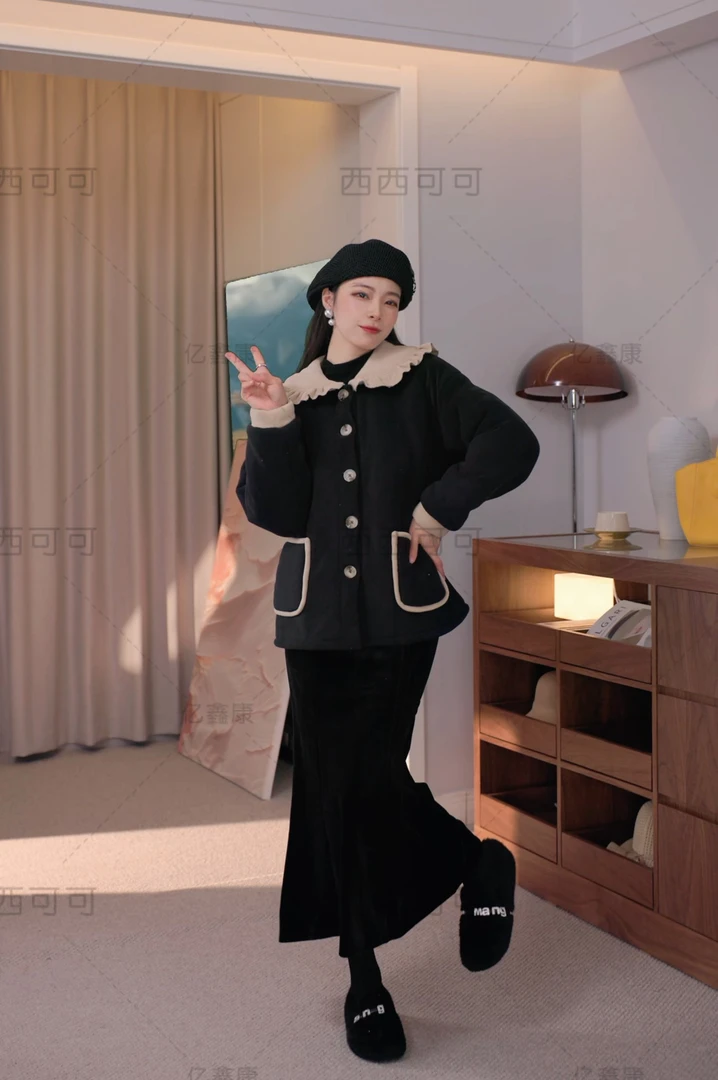 时尚小香风可外穿家居服2024冬季新款女时尚保暖三层加绒加厚套装