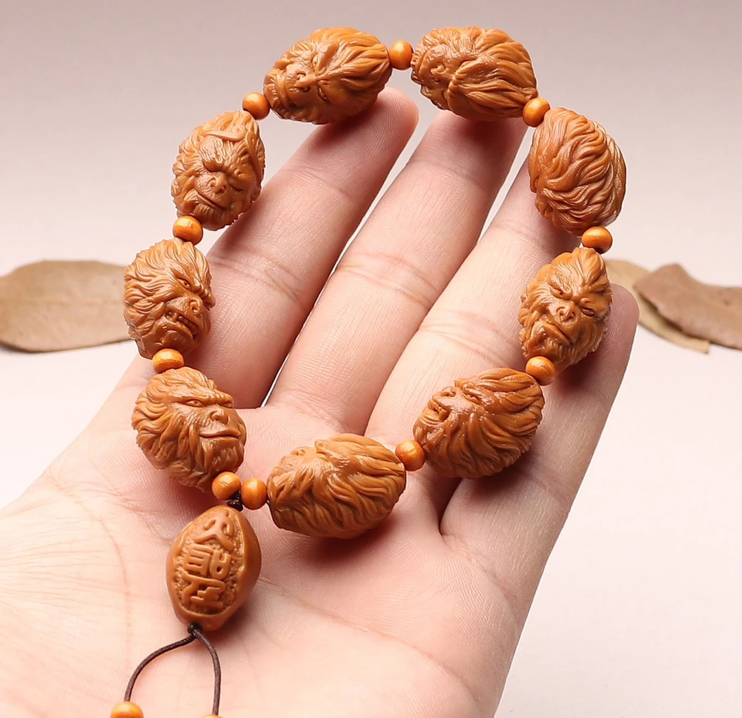 橄榄核雕刻手串齐天大圣孙悟空尺寸16x23左右橄榄核手串文玩手串