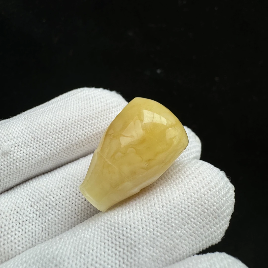 J5109天然白花蜜蜡三通15.7*25*15mm/3.5克 支持鉴定 假一罚四