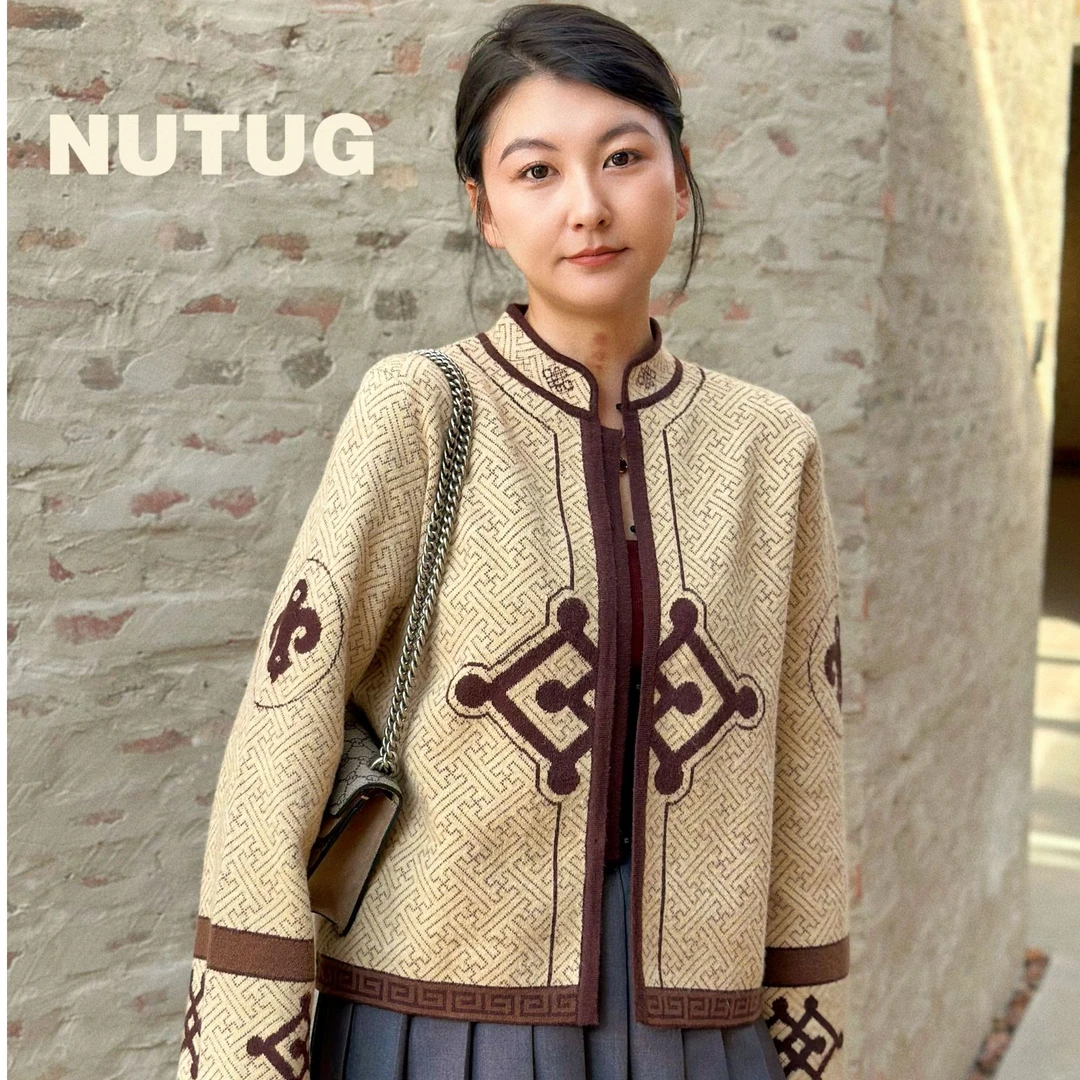 针织衫气质民族服饰休闲秋冬重工 爆款圆领女士时尚