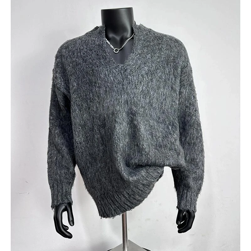 深灰色V领毛衣女秋冬款软糯慵懒风针织衫设计感痞帅内搭打底线衣