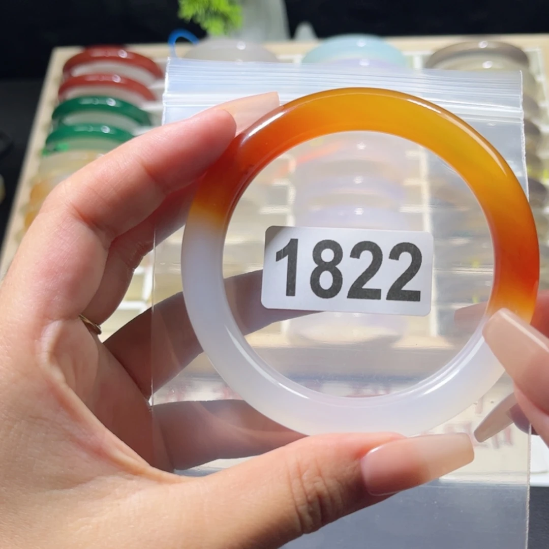 【闪购商品】玛瑙/玉髓手镯未镶嵌62