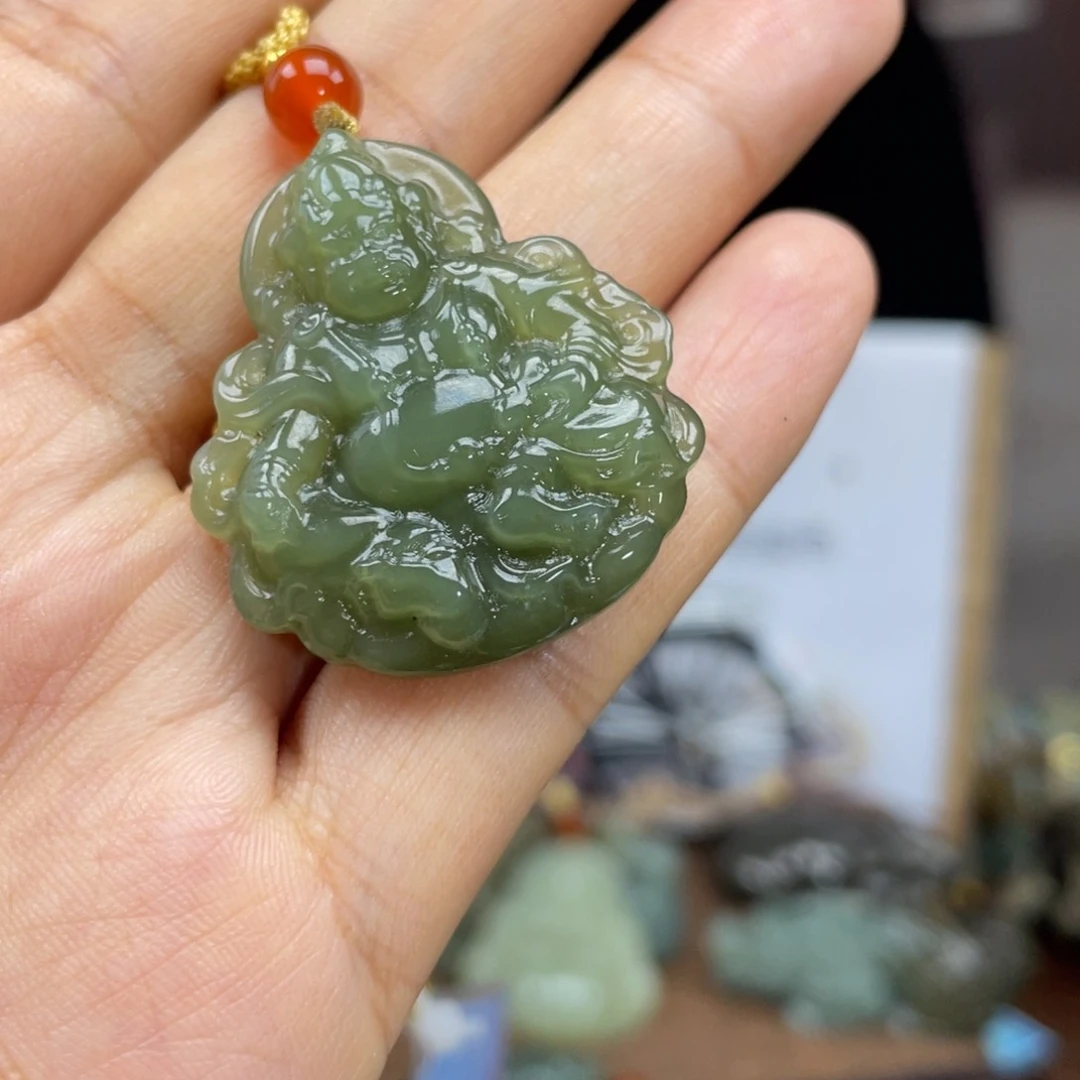 和田玉颈饰未镶嵌