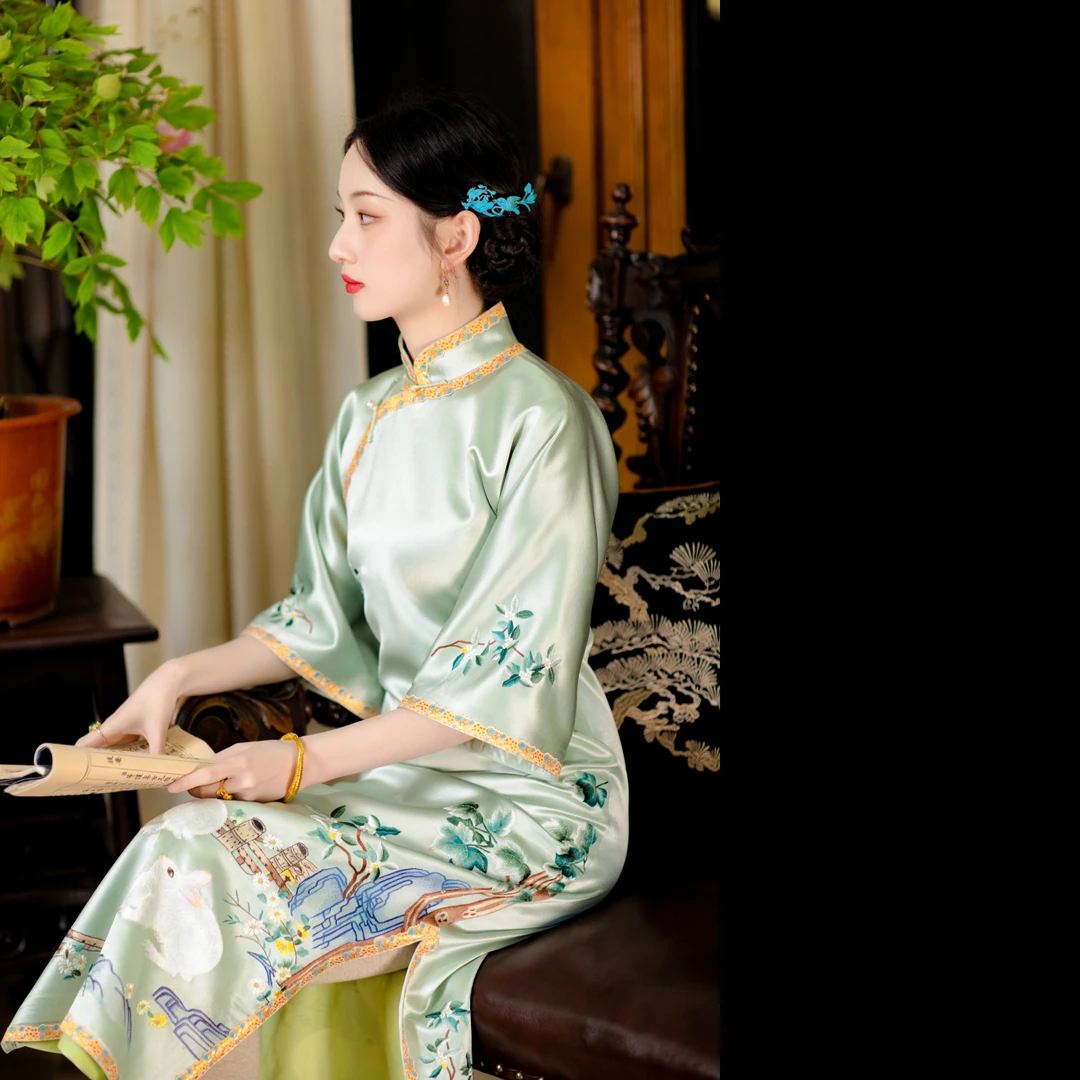 淡月梧桐丨2024春季新款丨绣花醋酸缎复古倒大袖民国风全开襟旗袍