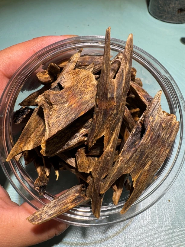 沉香海南老白棋醇化高油块料熏香料 30克 多样性发一