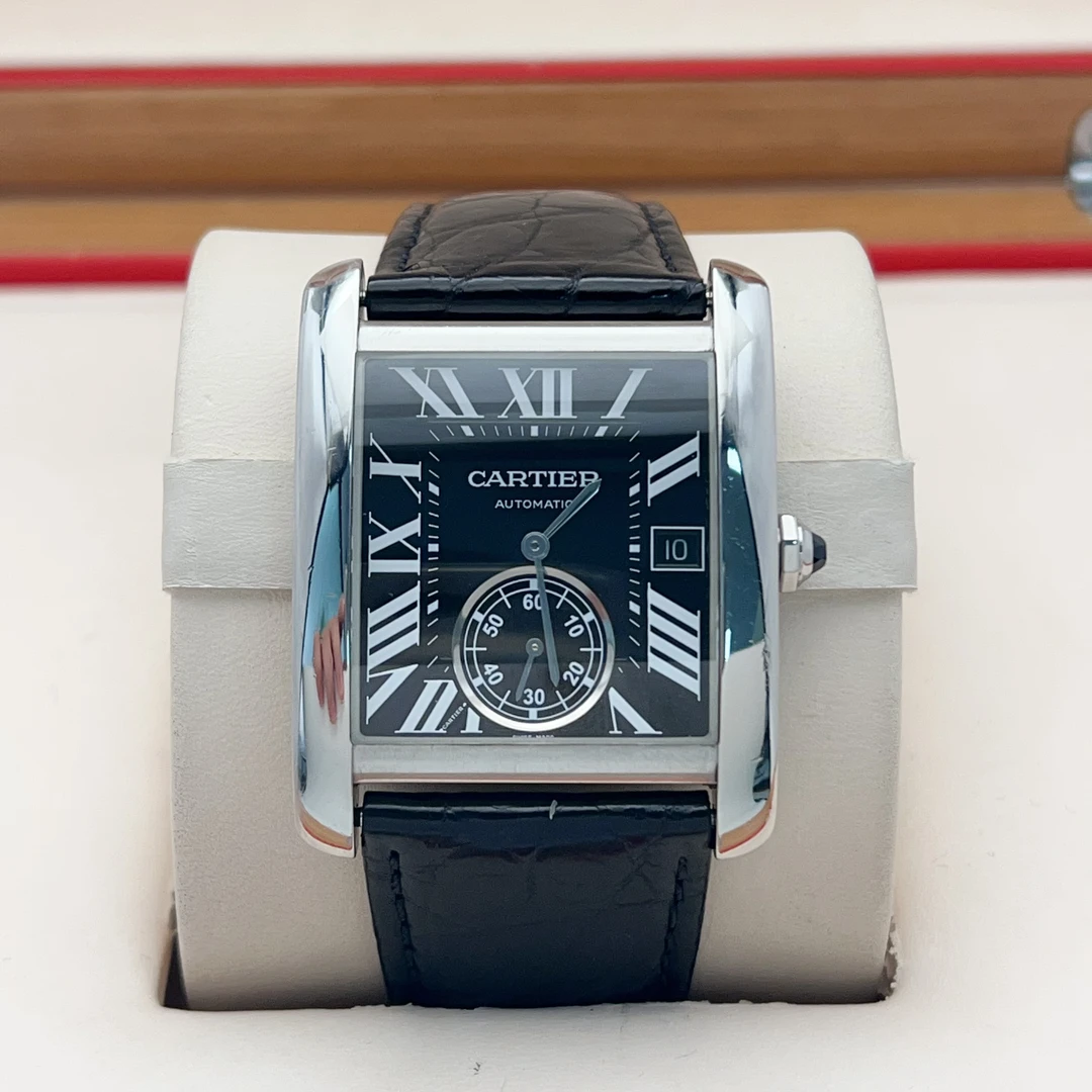 95新 Cartier/卡地亚 特价刘德华同款坦克W5330004黑盘34×44mm