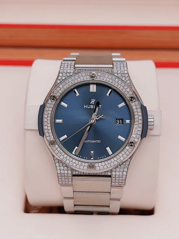 95新 宇舶 经典融合548.NX.7170.NⅩ后镶钻42mm机械男士