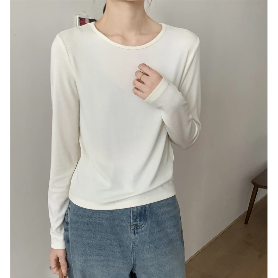 2025秋季新款长袖四色百搭洋气打底衫女圆领时尚纯色柔软上衣简约