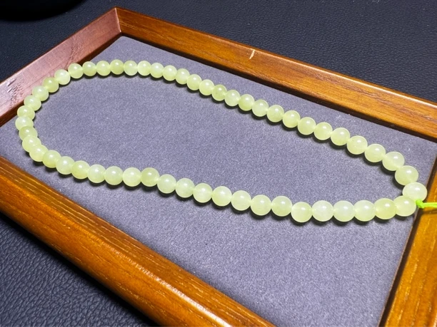 和田玉黄口料54珠手串手持8mm