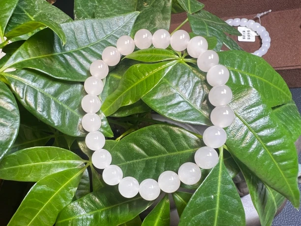 和田玉藕粉冰底女士单圈百搭手串8mm