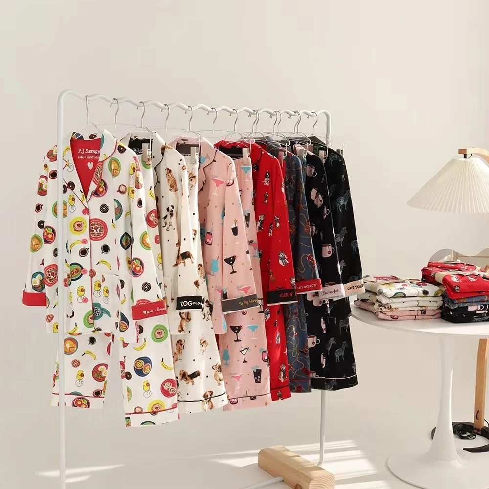 P家秋冬法兰绒纯棉磨毛动物主题女士长袖长裤宽松卡通睡衣套装