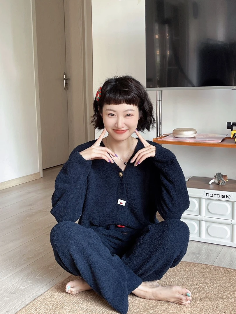 【甜蜜派】高端软绵绵睡衣秋冬季女士家居睡衣半边绒保暖圆领套装