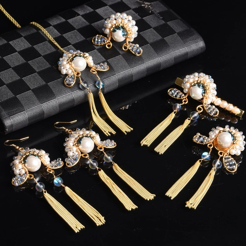 手工刀马旦胸针耳饰贝珠京剧脸谱中国风耳钩国潮古风发簪