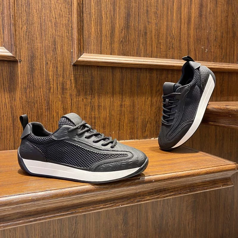 夏季2024时尚潮流网面透气阿甘鞋爆款软底透气舒适百搭男士休闲鞋