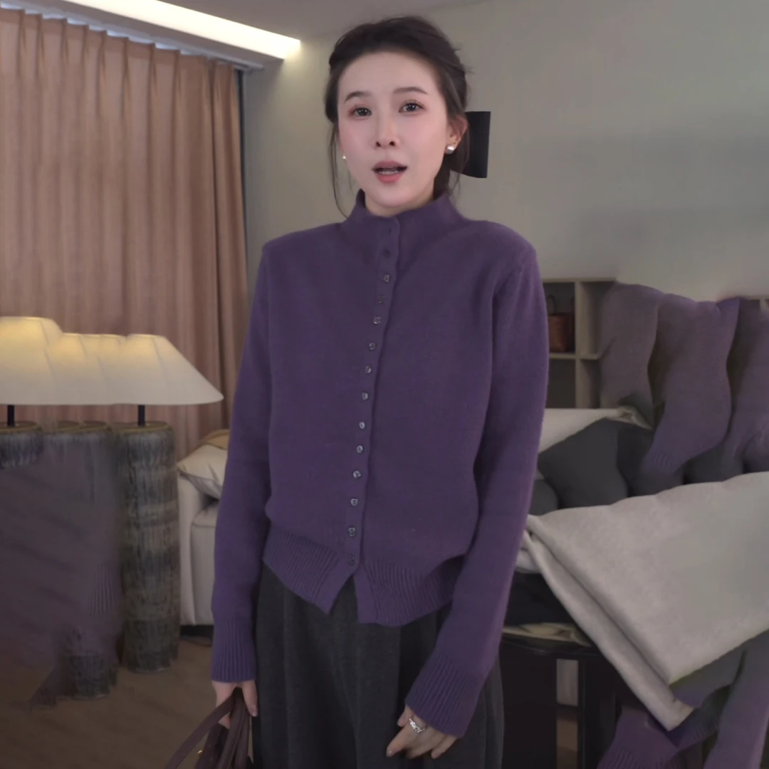 温柔气质简约大方纽扣设计针织衫2025秋季新款百搭时尚潮流上衣