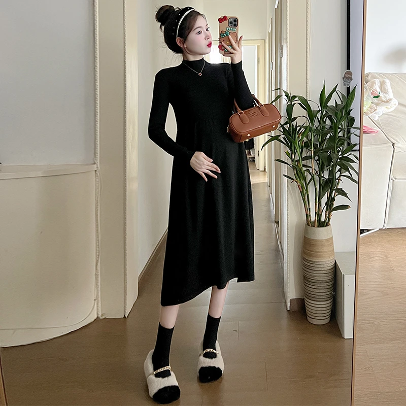 孕妇装冬季外穿加厚半高领针织连衣裙秋冬装中长款打底内搭毛衣裙