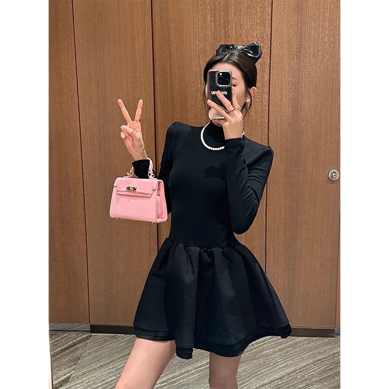 JIAKUN赫本风千金感黑色公主蓬蓬裙女秋冬新款甜美减龄高领连衣裙