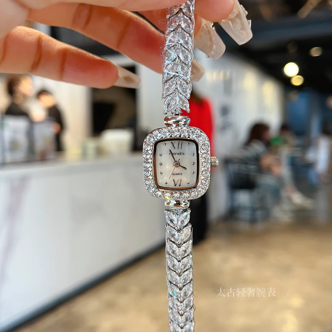 告白礼物送女友美人鱼小金穗手链手表女士女款轻奢小众小表盘方形