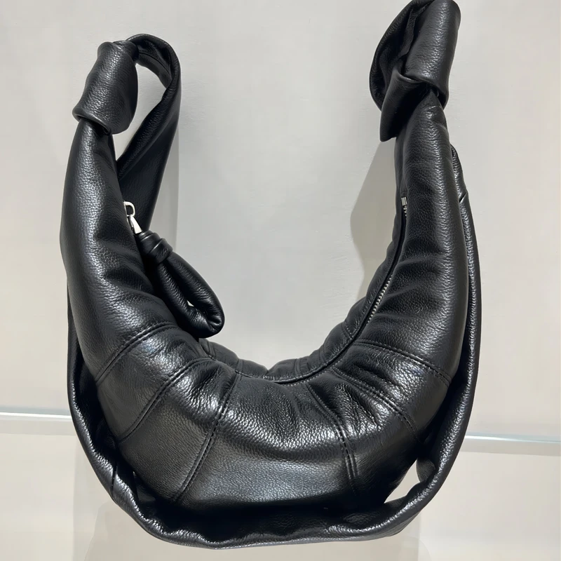 2024新款牛角包真皮腋下饺子斜挎女包头层牛皮单肩包