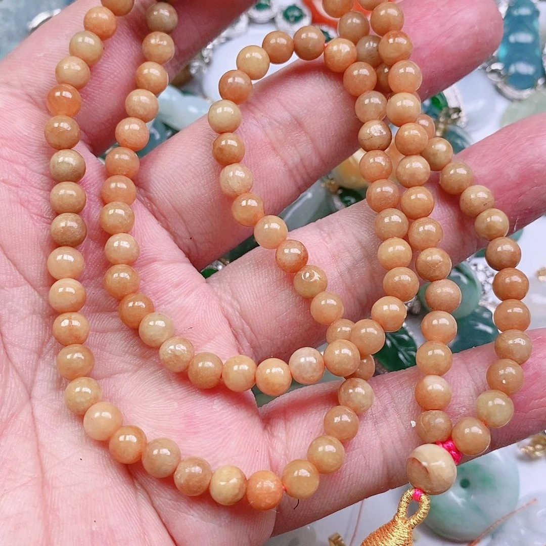 翡翠颈饰未镶嵌纯天然