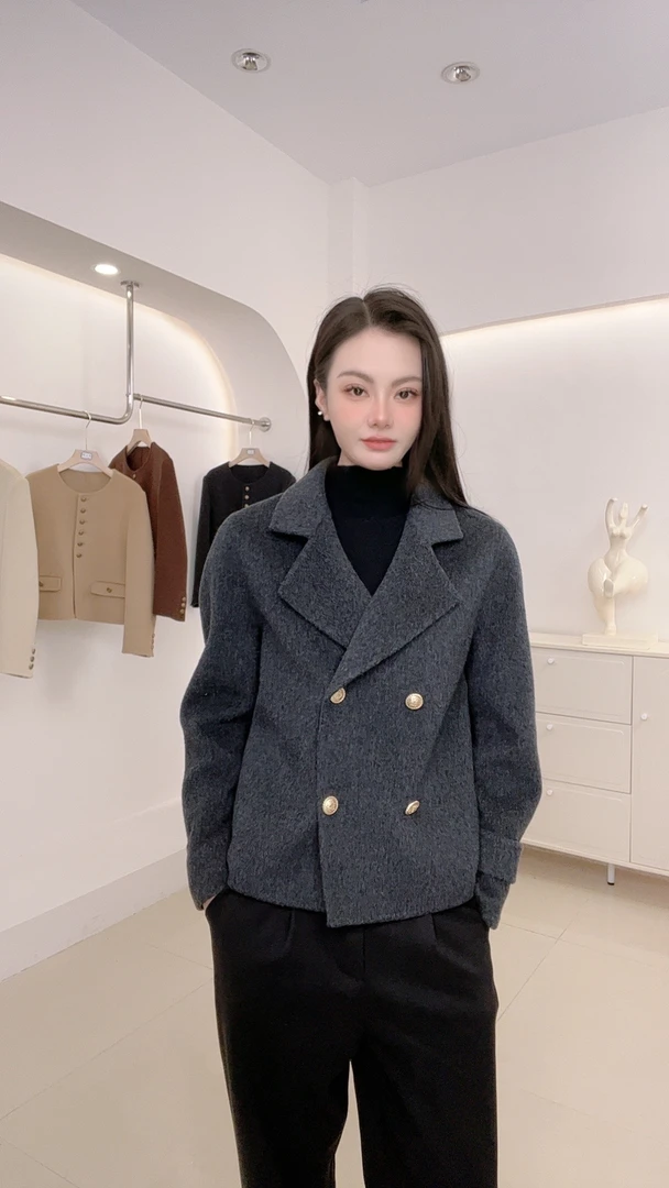 杭锦之心丨新款气质轻奢时尚百搭双面羊毛短款金属扣毛呢短外套