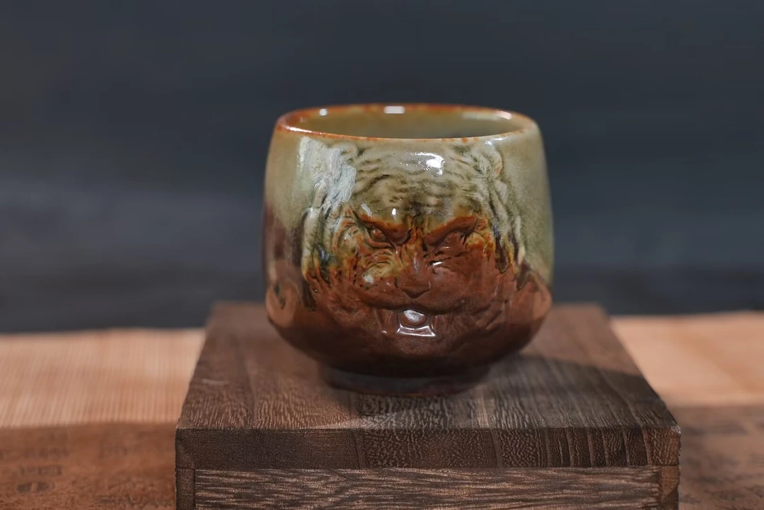 行深柴烧枣树砭石泥全手工虎啸杯