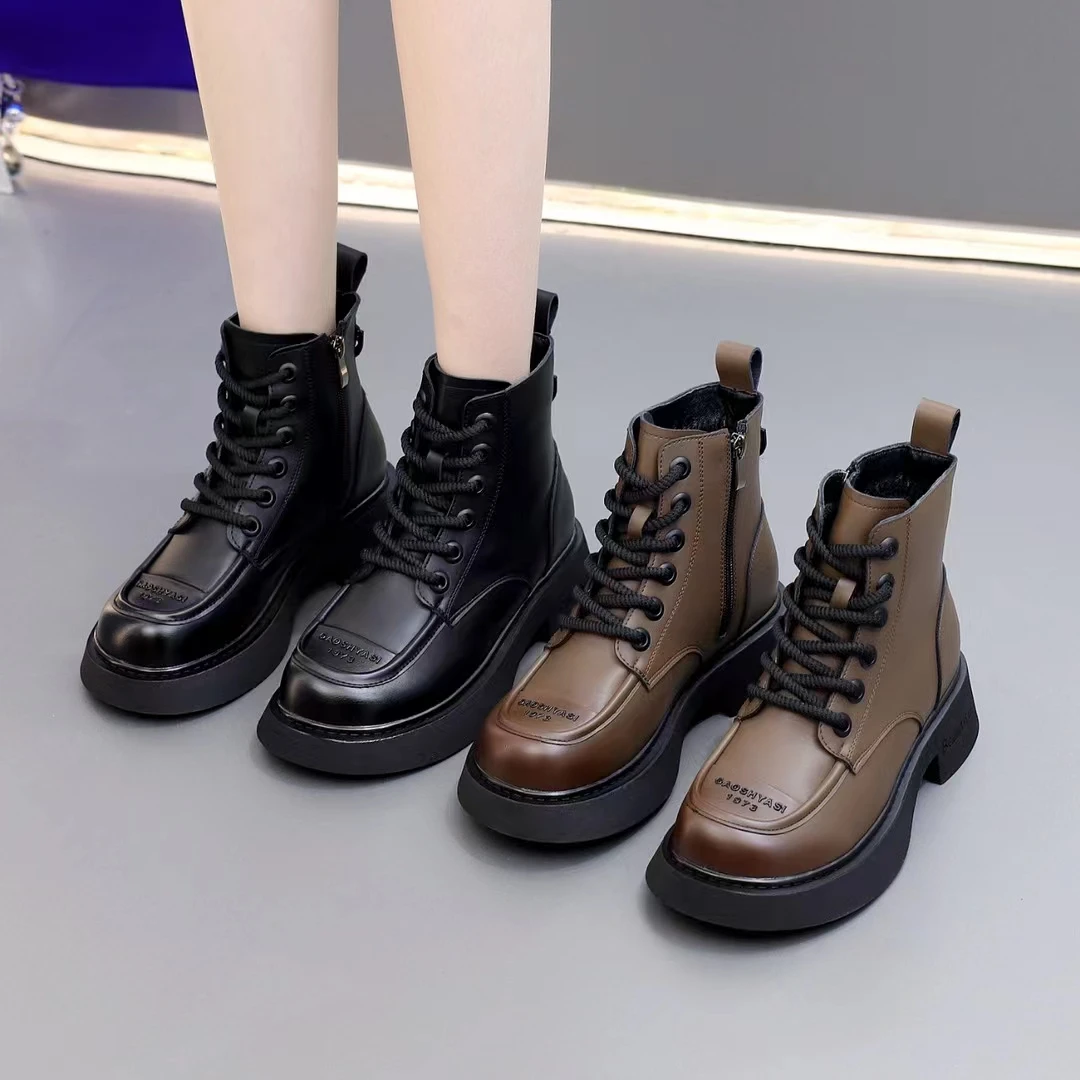 （断码特价）厚绒马丁靴8955