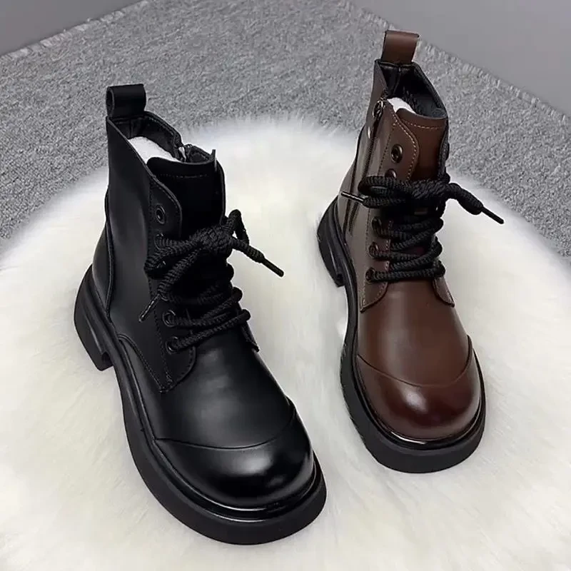 (剩单色特价)厚绒马丁靴9938