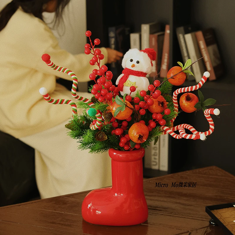 红靴圣诞假花摆件客厅装饰桌面摆设设计感节日送礼氛围感圣诞节