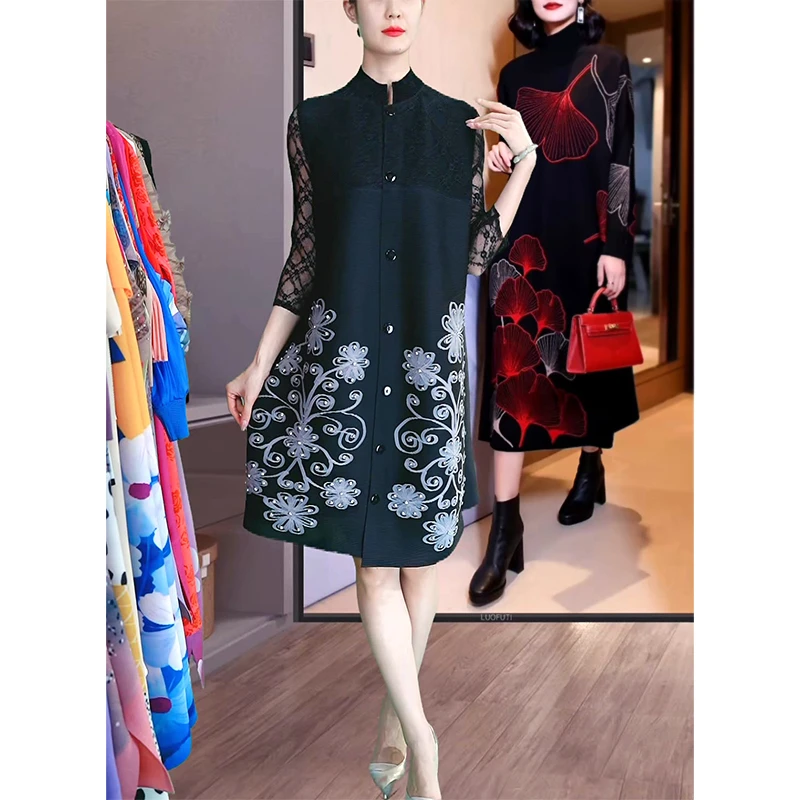 2025年春季新款气质重工盘花褶皱连衣裙洋气减龄大码女装DCA1814