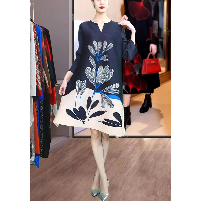 2025春装新款褶皱减龄气质时尚印花大码宽松显瘦连衣裙女DCA1514