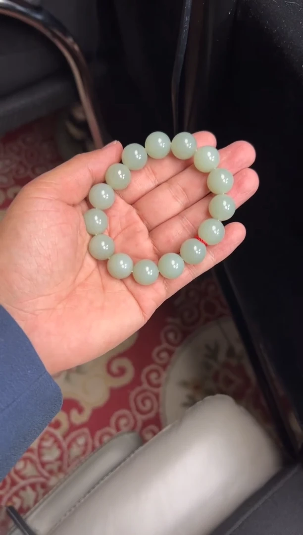 【闪购商品】和田玉手串未镶嵌且末微色差卡14