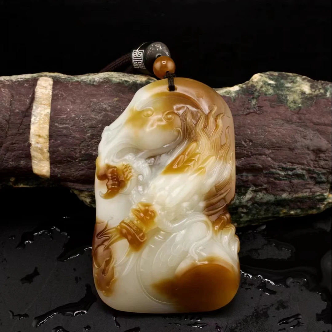 新疆和田玉且末料手把件