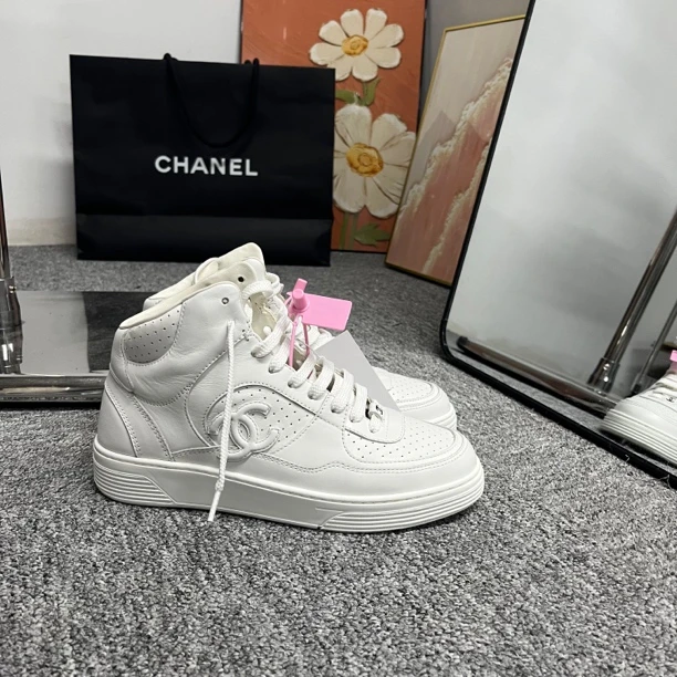 chanel 白色 平底鞋 99新 36.5码 A1042