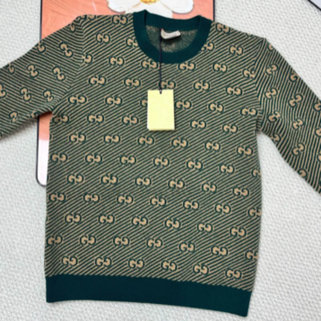 99新 GUCCI/古驰 专柜价4000 毛衣 全新  10码  A2029