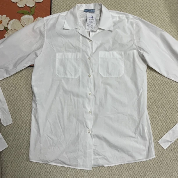 99新 Prada/普拉达 Prada  白色  衬衫  99新  40码  A1412