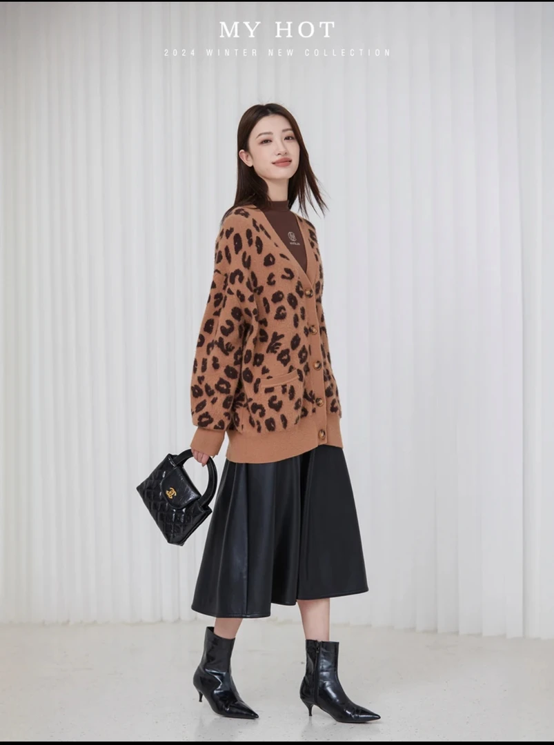 H731313061豹纹提花针织开衫女宽松落肩袖慵懒风毛衣