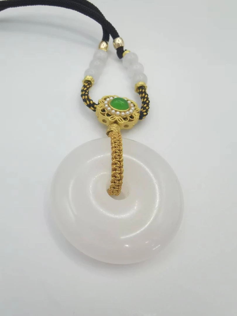 （库存处理）--高定珠宝珠宝贵气设计款平安扣石英质玉X584