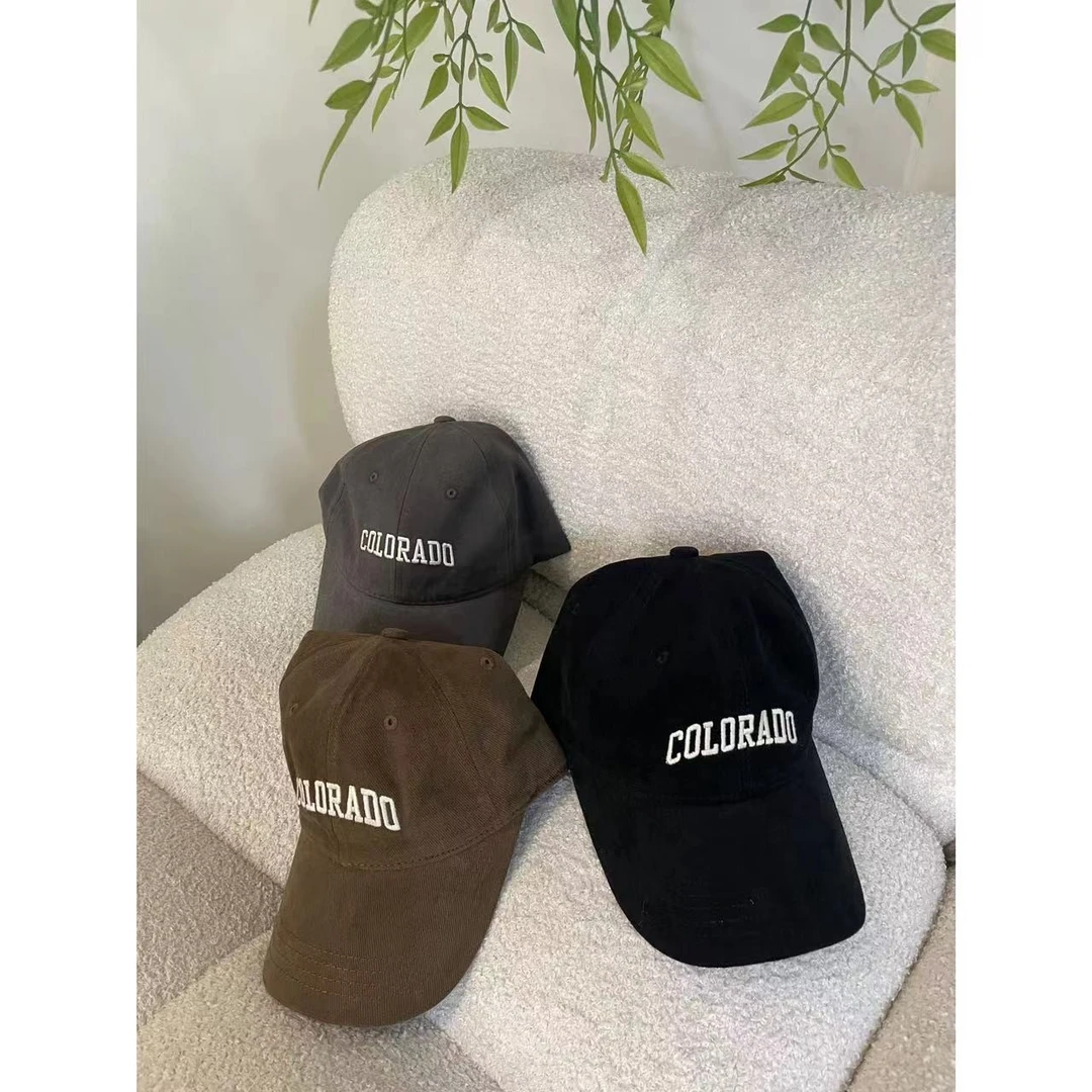 Jc040185。【Co字母帽】大脸都能戴的宽檐鸭舌帽子。