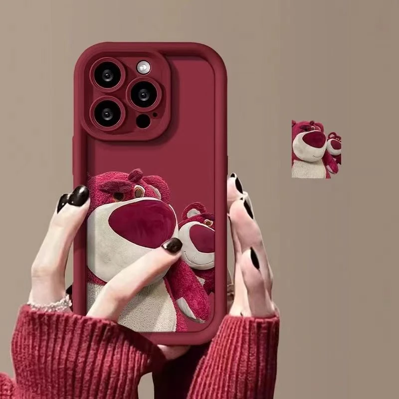 两草莓熊适用iphone13/14手机壳苹果15pro/12/11华为oppo小米vivo