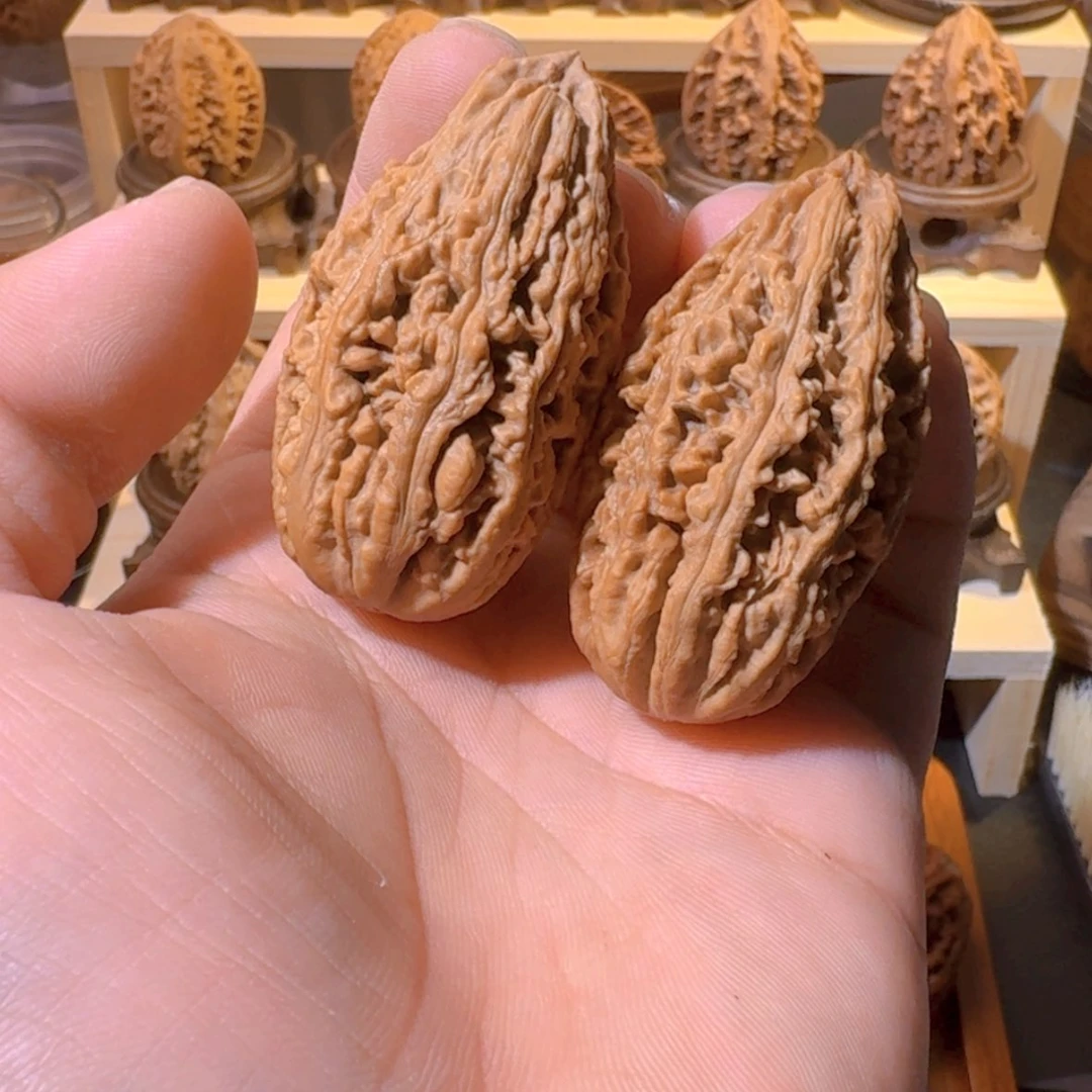 【闪购商品】文玩核桃吊坠守****N