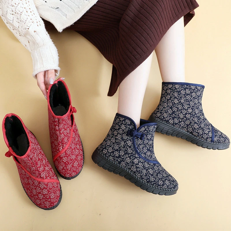 冬季女棉靴中老人加绒保暖棉鞋女民族风妈妈棉鞋老年人奶奶棉靴女