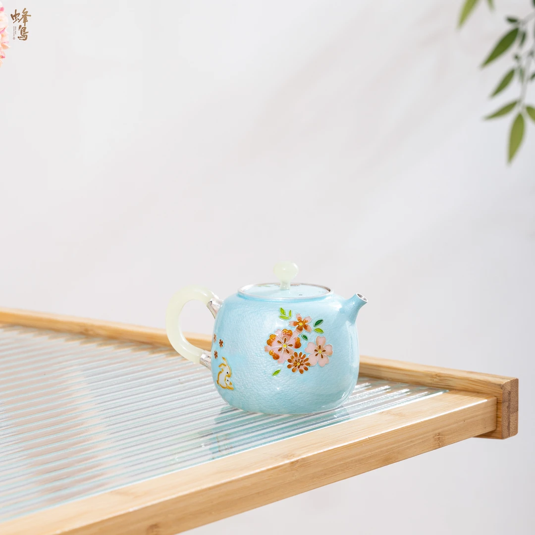 蜂鸟工坊 出口 七宝烧兔子扁桶形浅蓝色樱花小壶 FNN1012