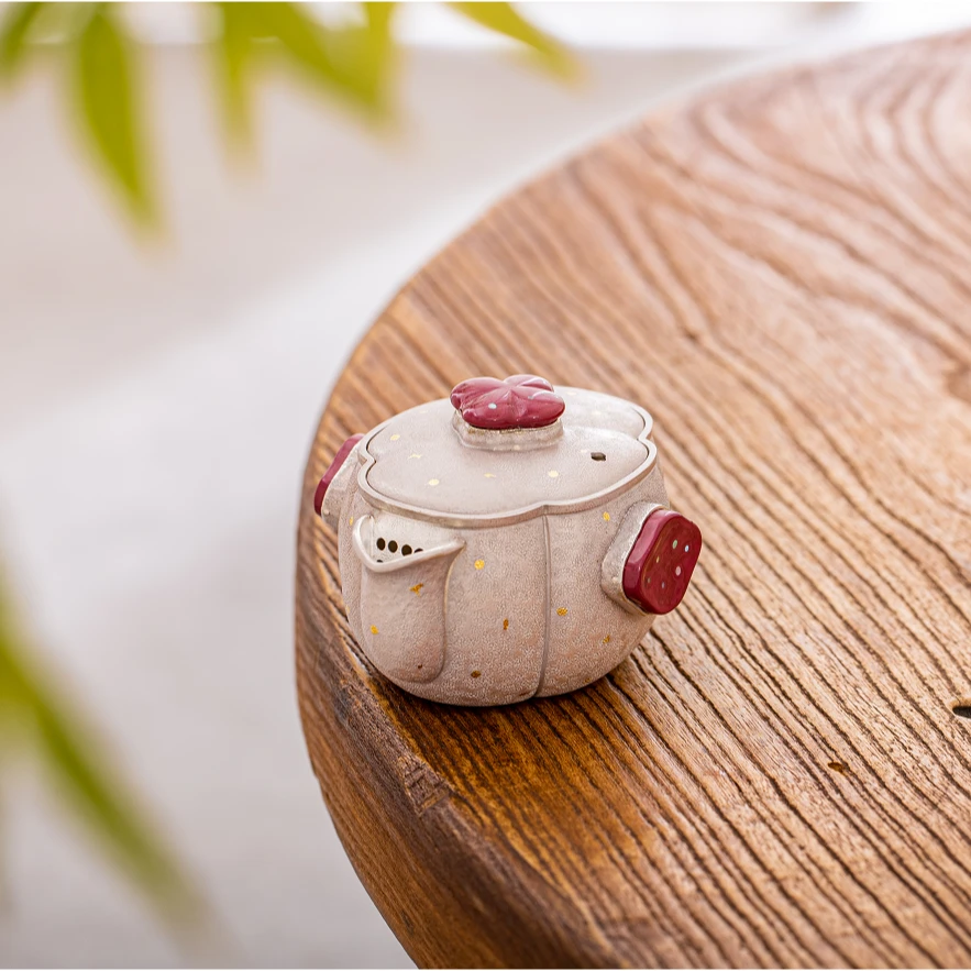 蜂鸟工坊 素小姐 漆把漆钮瓜瓣洒金紫皮鹰嘴海棠盖碗 SXJA1035