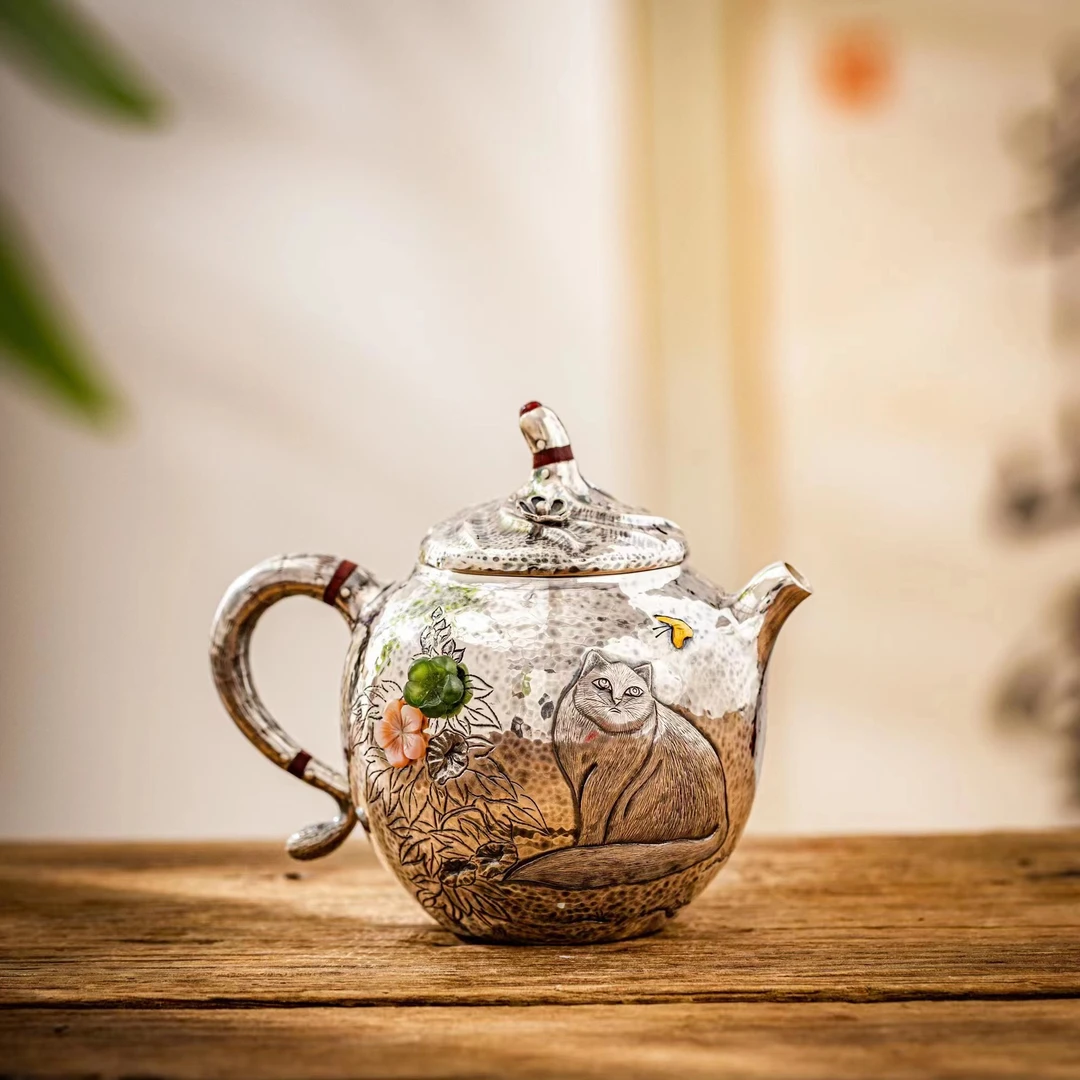 蜂鸟工坊 名匠优选 隔热把隔热钮錾刻小狸奴锤纹小壶 SWA11128