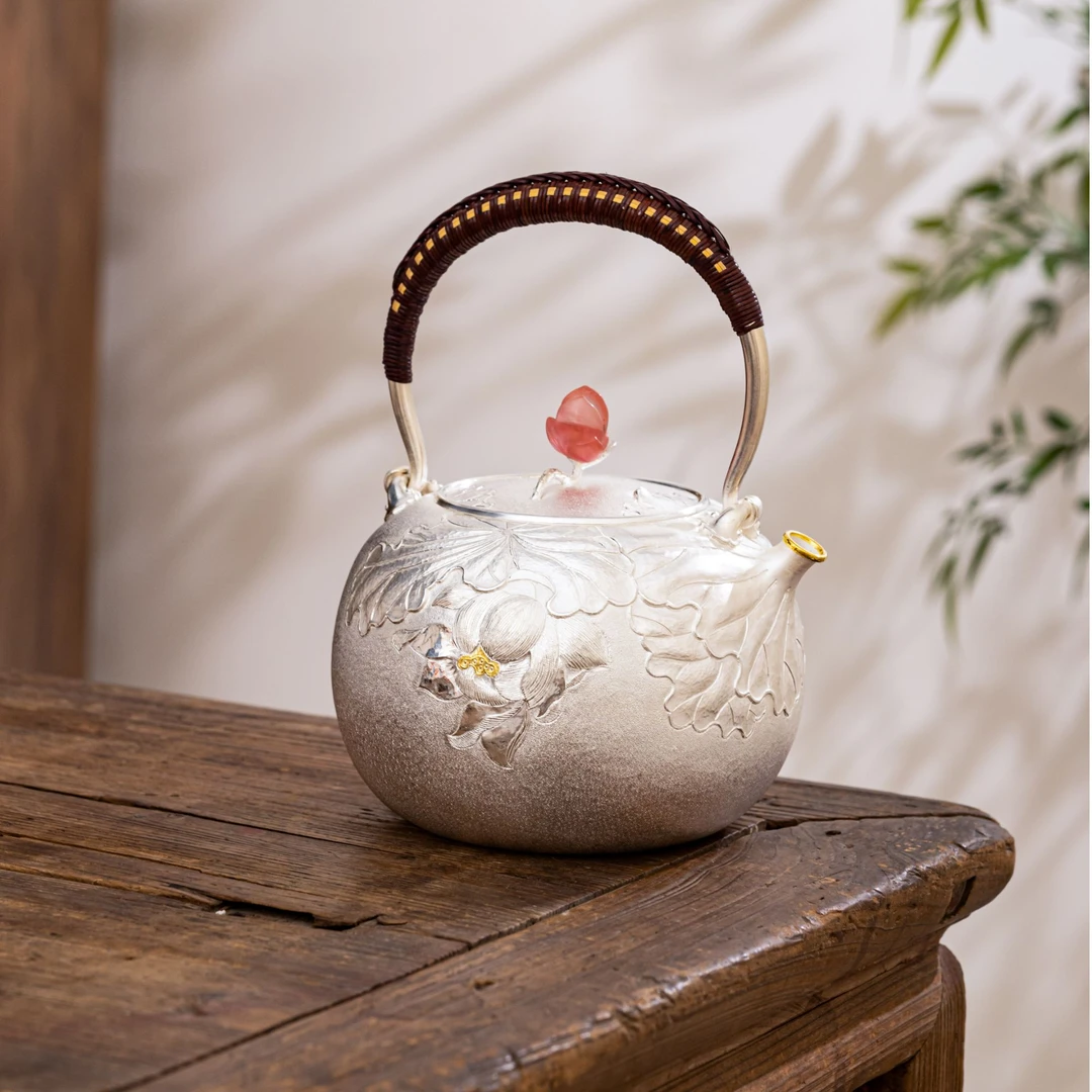 蜂鸟工坊名匠系列花钮麻纹荷提梁肌理錾刻荷花提梁大壶 MJYXA2111