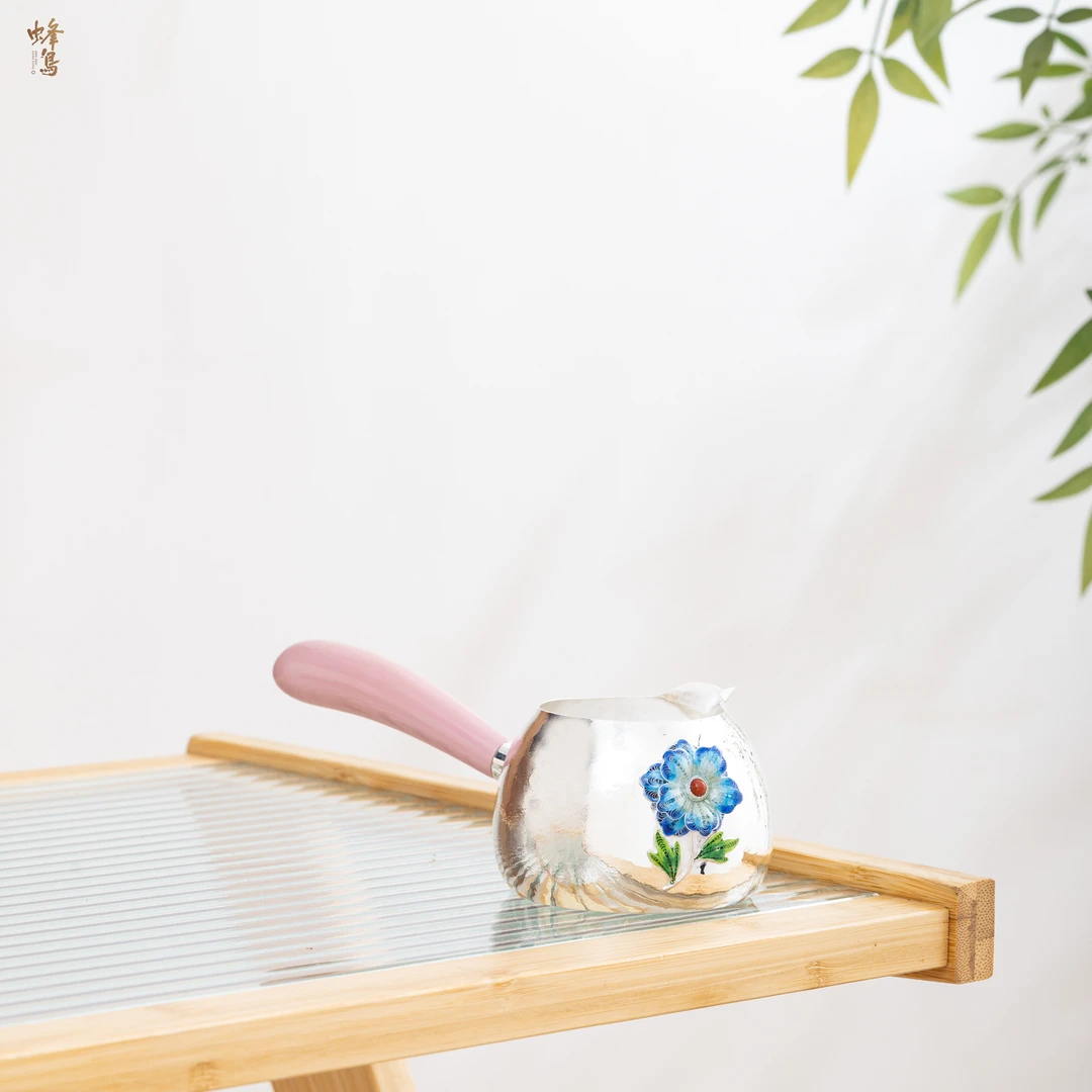 蜂鸟工坊 名匠优选 大漆把烧蓝蓝色花朵侧把公杯 MJYXA3039