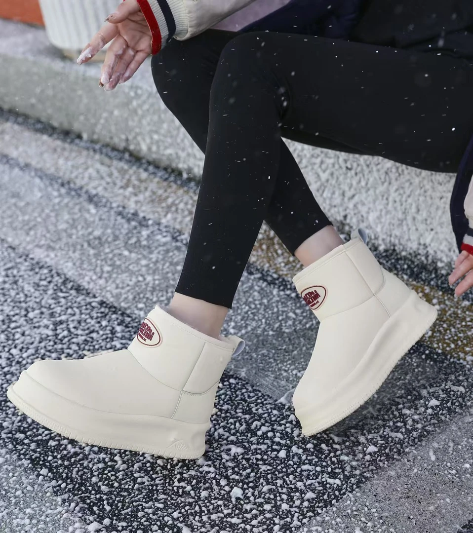 963-18 新款加厚澳毛保暖休闲百搭雪地靴