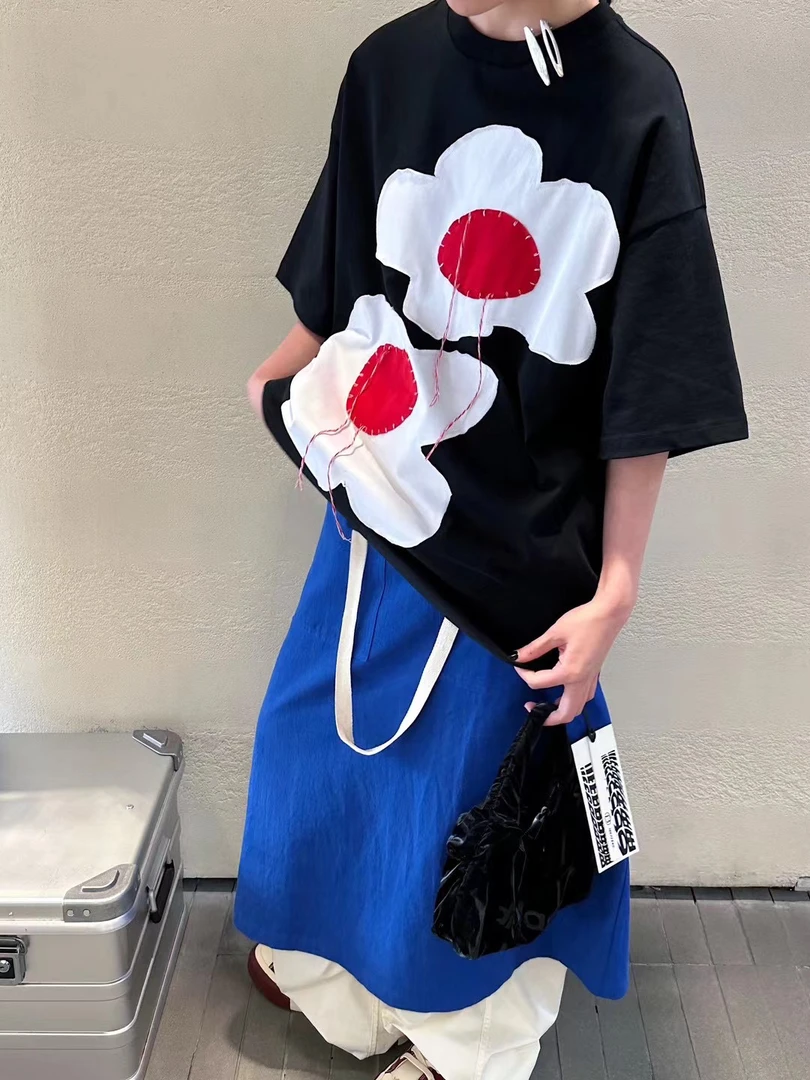 时尚休闲百搭手工缝线花朵T恤