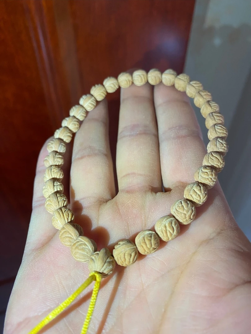 桃树小尺寸678毫米小龙纹桃核小手持桃核  玉龙脊